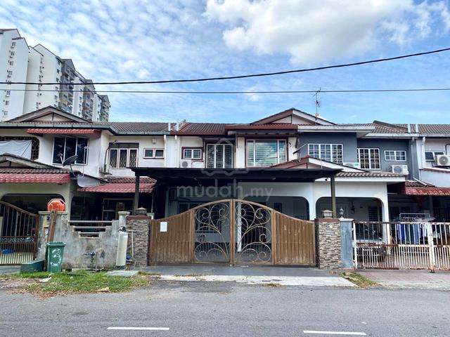 Facing Open Double Storey Taman Pasir Mas, Kajang 1