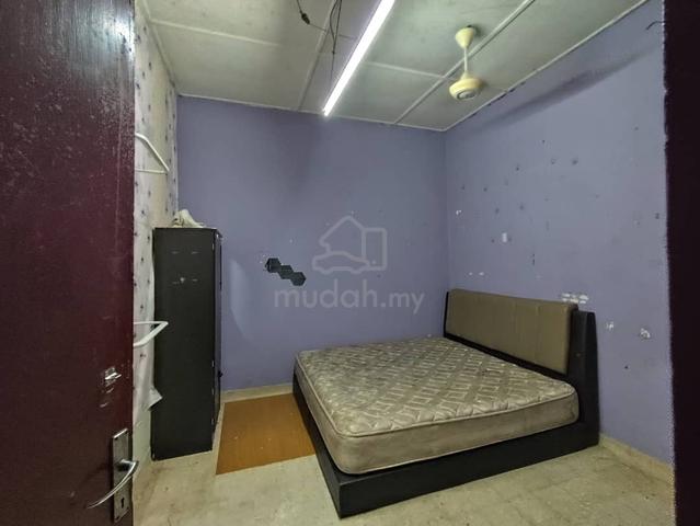 Fully Furnished Pahang Kuantan Room For Rent 1