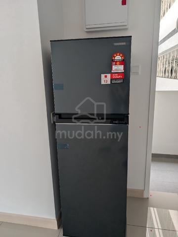 Toshiba Fridge   Washer  - photo 2 of 2