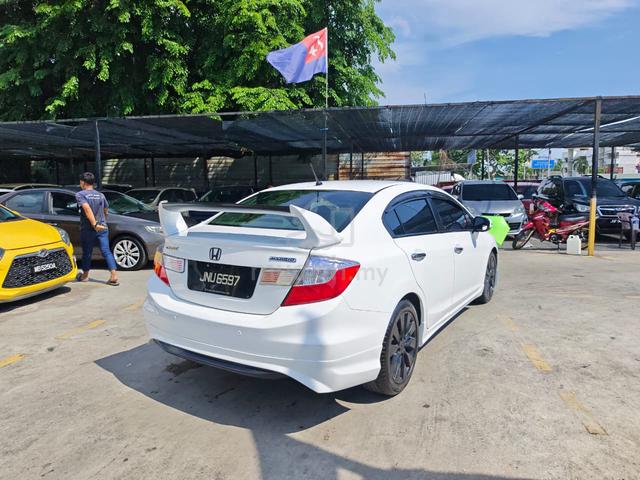 2012 Honda CIVIC FB 1.5 (AUTO) - 3