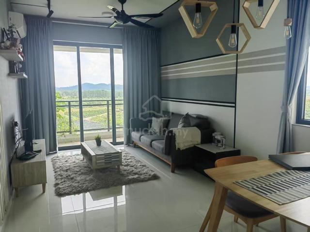 Starview Bay @ Forest City 1