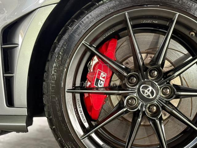 2024 Toyota Gr Yaris RZ HIGH AUTO. 4524KM GRED 5 A - 4
