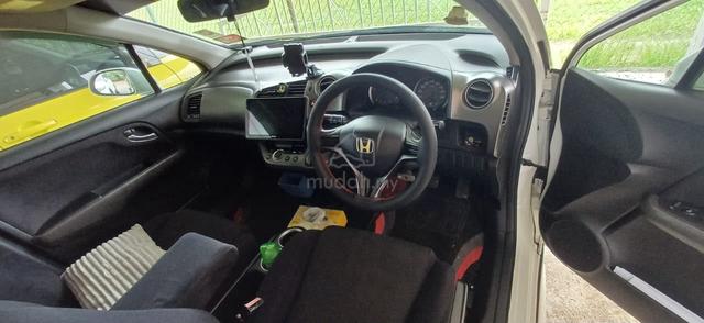 2009 Honda STREAM 1.8 I-VTEC FACELIFT (A) - 4
