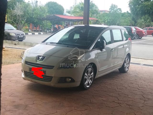 2011 Peugeot 5008 1.6 THP (A) - 2