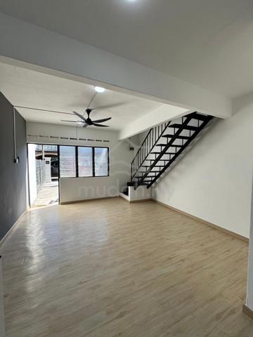 Teres 2 Tingkat Taman Sri Wangsa Batu Pahat Freehold 1
