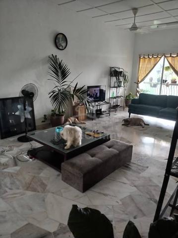 Desa View Towers Apartment 1