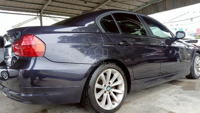 2010 Bmw 320i (CKD) 2.0 FACELIFT (A) - 4