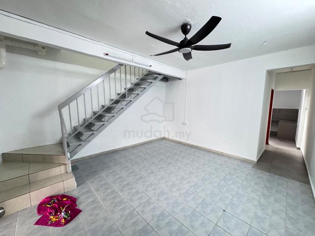 For Rent / Medium Cost Double Storey / Jalan Lading / Puteri Wangsa 1