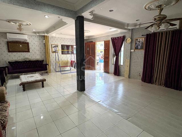 CORNER, Teres Setingkatt, SAMARINDAH 5