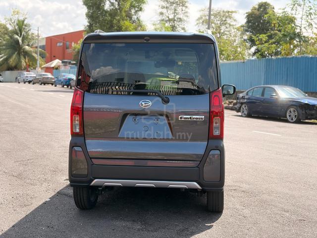 2022 DAIHATSU TANTO FUNCROSS 660cc (A) - 4