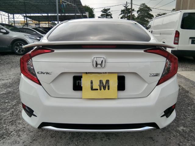 R /2022/ Honda CIVIC 1.5 (A) TC-P FACELIFT - 4