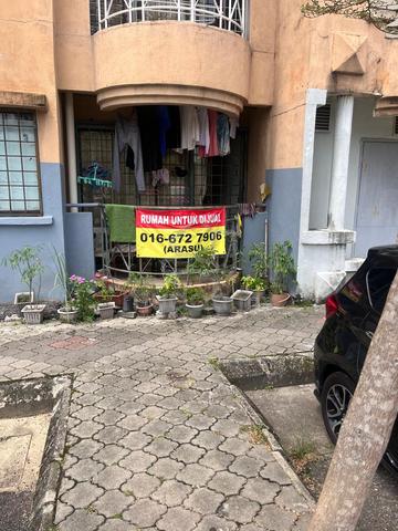 Pangsapuri Perdana (Seksyen 13) 1
