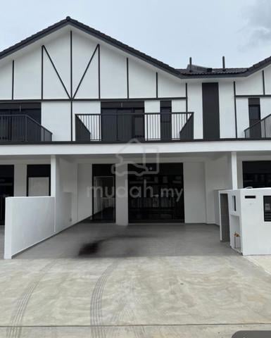 【For Rent】Eco Spring @ Peony Double Storey Terrace House 1