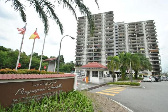 Indahria Apartment (Shah Alam) 1