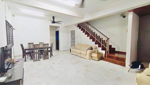 2 Storey Terrace Seksyen 32 Kota Kemuning Fully Furnished for Rent 1
