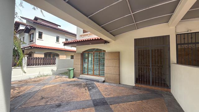 Commercial Use Double Storey Semi Detached near Hillside,Lembah Permai 1