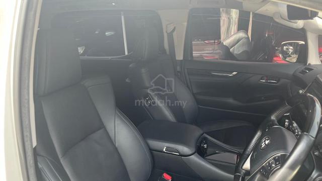 ( ONE OWNER ) 2018 Toyota ALPHARD 2.5 SC (A) - 3
