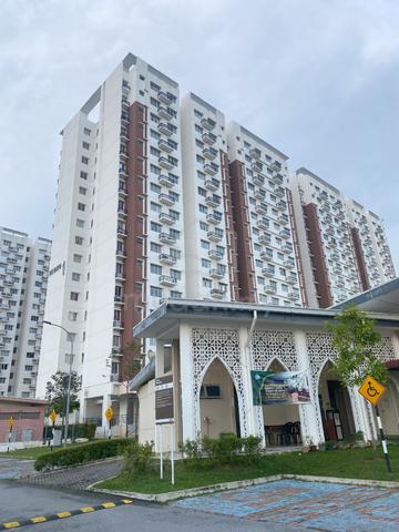 debayu apartment setia alam 1