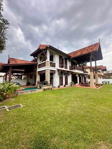 DATO ONN(Semi-D)‼️BIG EXTRA LAND‼️FULL RENOVATE‼️PERJIRANAN 10‼️ 1
