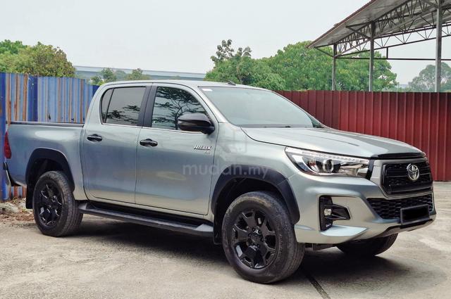 2020 Toyota HILUX 2.8 BLACK EDITION loan kedai - 3