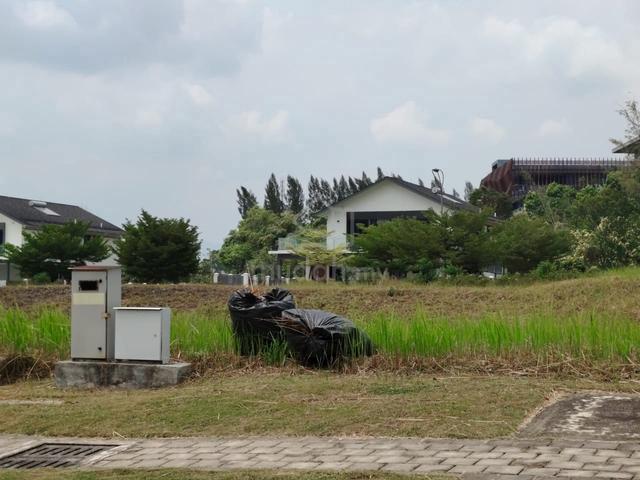 Setia Eco Hill Arroyo Garden Corner Semenyih Freehold Bungalow Land 1