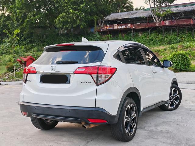 2019 Honda HR-V 1.8 E ENHANCED (A) FREE CUBA LOAN - 4