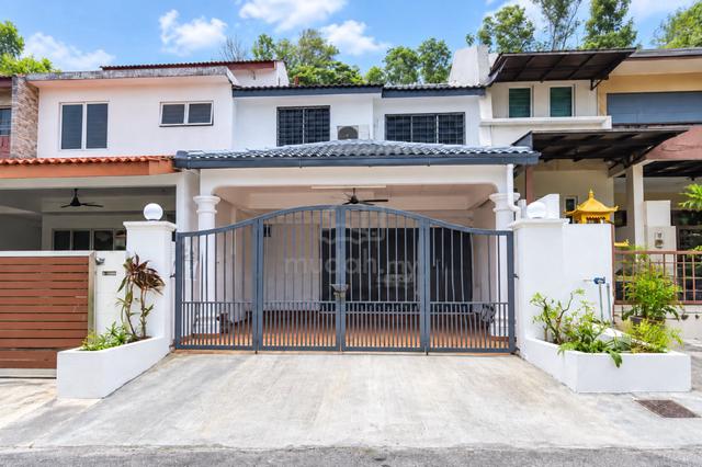 FREEHOLD Well Maintained & Reno 18x55 House. SG6 Taman Sri Gombak 1