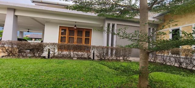 Single Story Bungalow at Prime Location 1