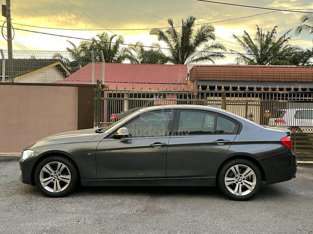 2015 Bmw 320i 2.0 SPORT LINE (CKD) (A) - 4