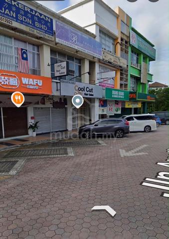 Austin heights 3 Mount Austin 3 storey shop lot facing Sunway college 1