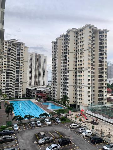 Taman Kristal 1