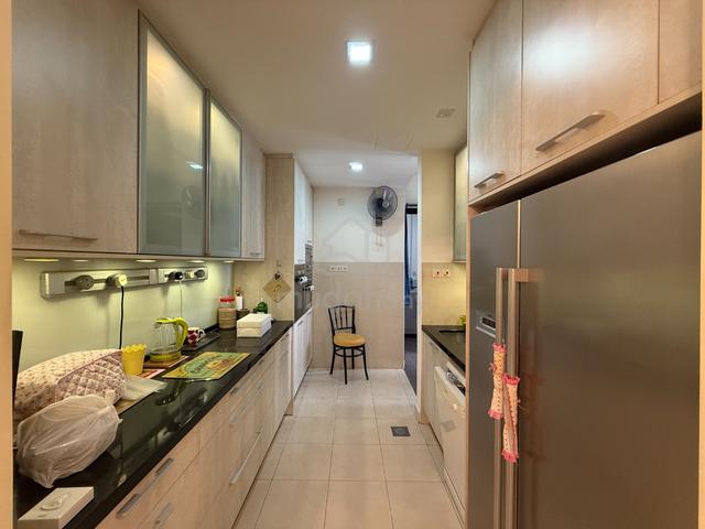 Riana Green East 4