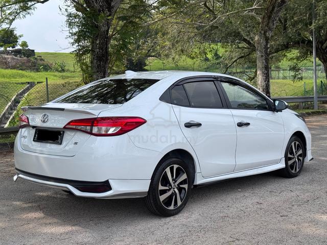 2021 Toyota VIOS 1.5 E MY19 FACELIFT (A) - 4