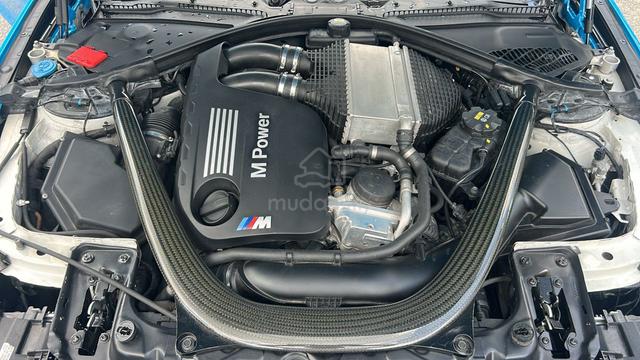 2017/21 BMW M4 3.0 (A) Competition Facka - 2