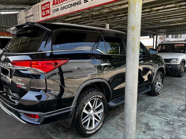 2018 Toyota FORTUNER 2.4 VRZ 4X2 2GD-FTV (A) - 2