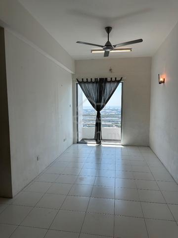 Pinang Laguna 1
