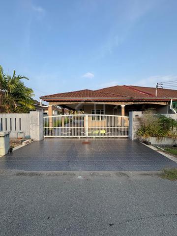 House For Rent, Miri 1
