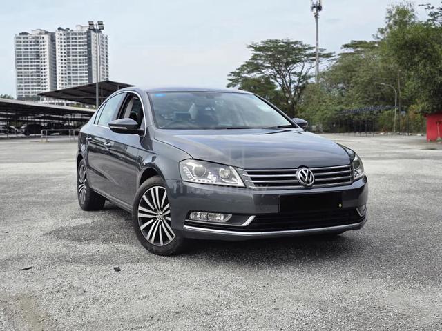 2012 Volkswagen PASSAT 1.8 TSI FULLSPEC. PREMIUM. - 1