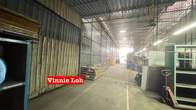 1.5 Storey Semi-Detached Factory For Rent 1