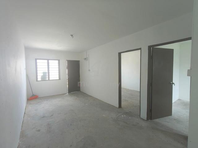 Skudai Taman Universiti,Jalan Pertanian*near to Bas stop 1