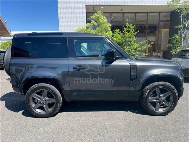 2023 DEFENDER 90 P300 SE Meredian sound system - 5