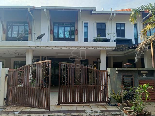 Fully furnished 4-room family home, just bring your luggage & move in 1