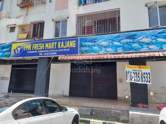 kajang utama corner shop lot for rent 1