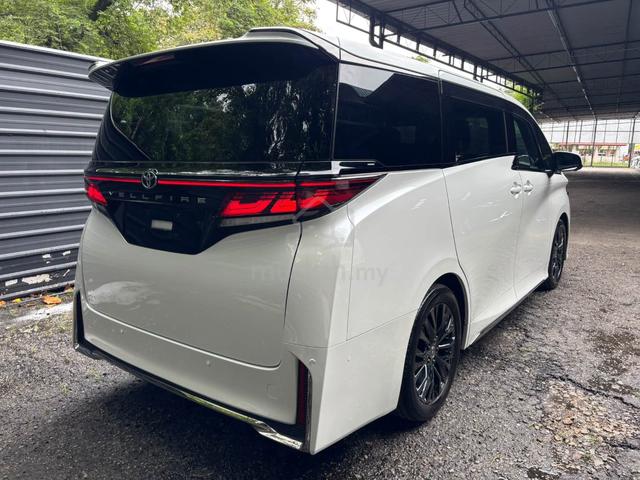 2023 Toyota VELLFIRE 2.4 Z PREMIER BLACK INTERIOR - 4