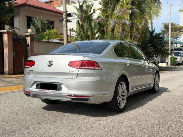 2017 Volkswagen PASSAT 2.0 TSI HIGHLINE (CKD) (A) - 5