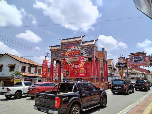 Historical Malacca Double Storey Shop House Near Stage Jonker Street 1