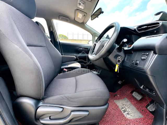 -2014-Toyota WISH 1.8 S FACELIFT (A) Loan/Cash - 4