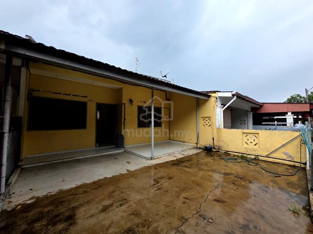 Air Keroh Taman Muzaffar Syah Single Storey Terrace 1