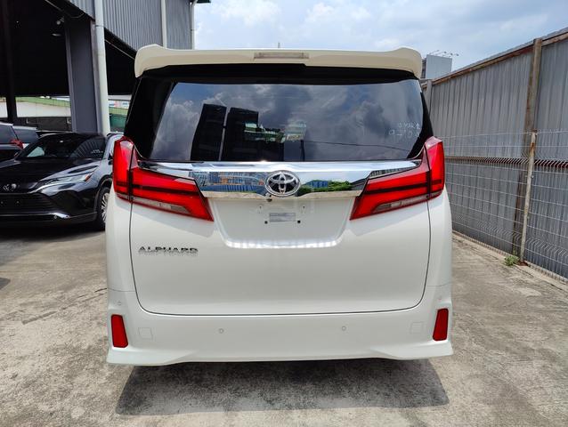 FULL SPEC 2021 Toyota ALPHARD 2.5 SC JBL OFFER - 4