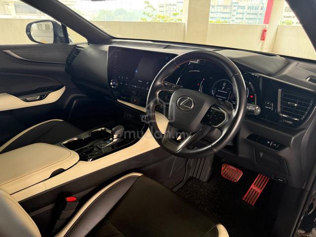 2023 Lexus NX250 LUXURY Spec Black+Black Seat - 5